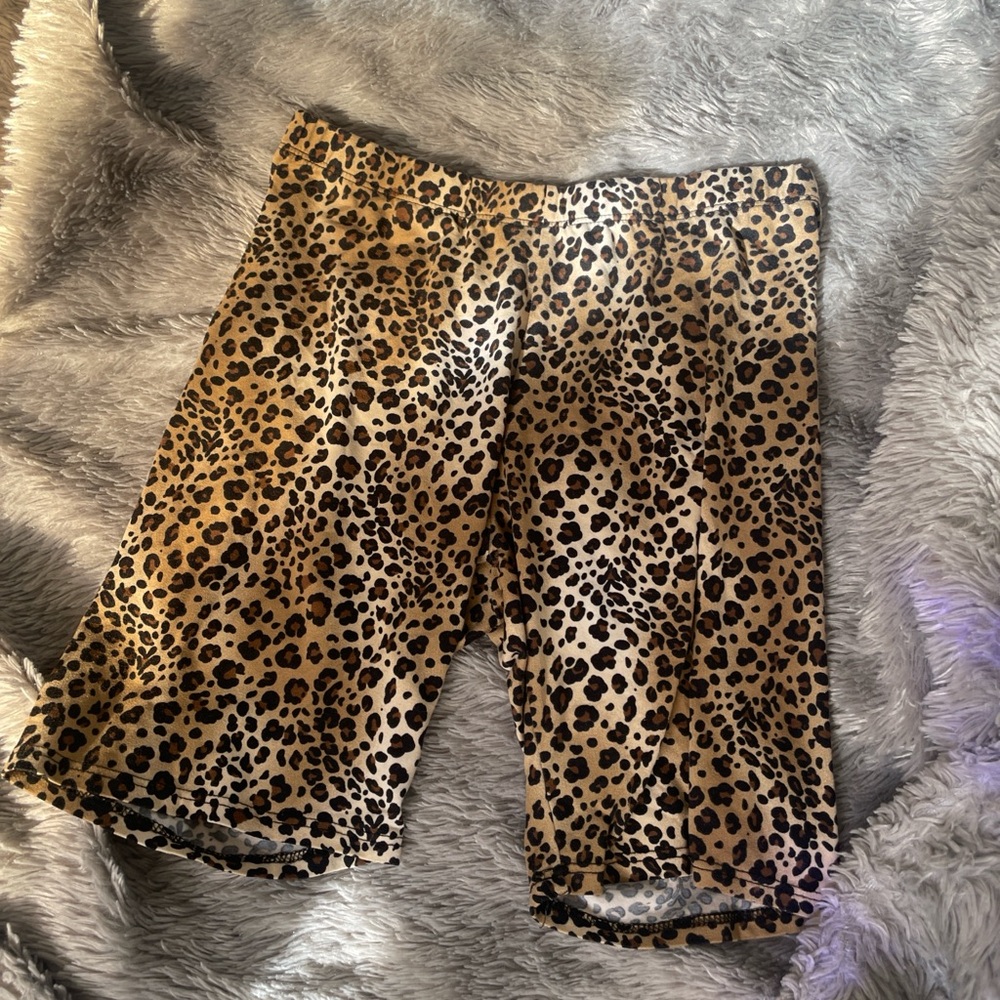 I want to go to paradise cheetah print biker shorts